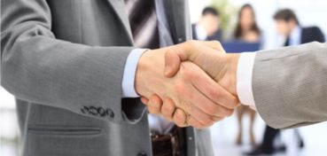 品勝進軍手機市場 跨界拓展還是戰略互補？